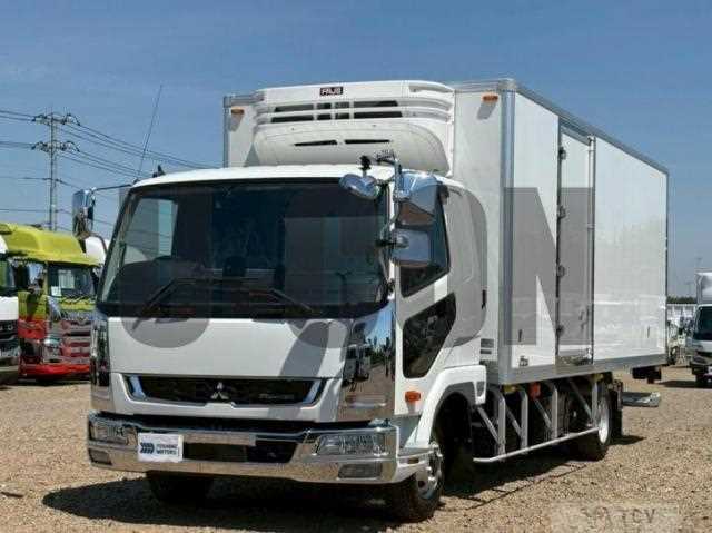 2025 Mitsubishi Fuso Fighter