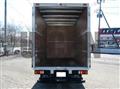 2025 Isuzu Elf Truck