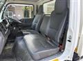 2016 Isuzu Elf Truck