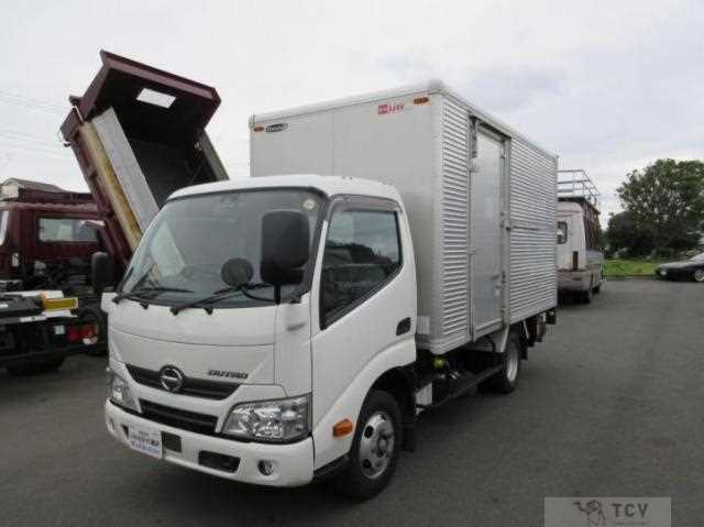 2017 Hino Dutro