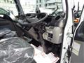 2024 Mitsubishi Fuso Canter