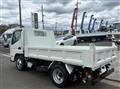 2025 Mitsubishi Fuso Canter