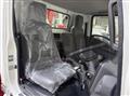 2025 Isuzu Elf Truck