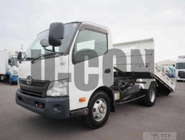 2017 Hino Dutro