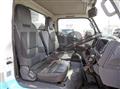 2021 Isuzu Elf Truck