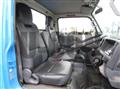 2020 Isuzu Elf Truck