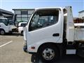 2016 Hino Dutro