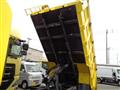2017 Isuzu Elf Truck