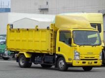 2017 Isuzu Elf Truck