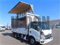 2025 Hino Dutro