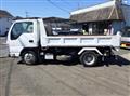 2016 Isuzu Elf Truck