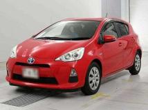 2013 Toyota AQUA