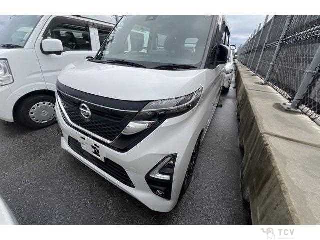 2021 Nissan ROOX