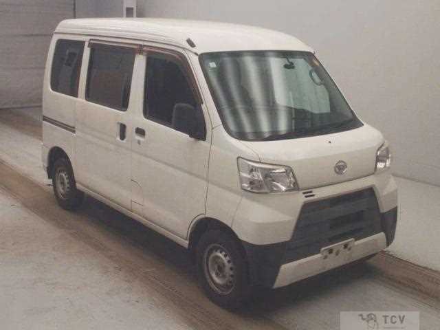 2018 Daihatsu Hijet Cargo