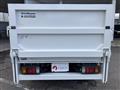 2010 Isuzu Elf Truck