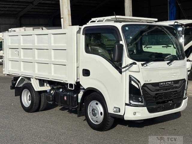 2024 Isuzu Elf Truck