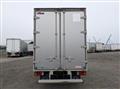 2018 Isuzu Elf Truck