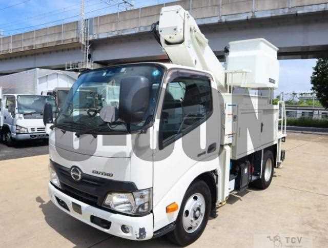 2017 Hino Dutro