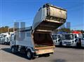 2015 Isuzu Elf Truck