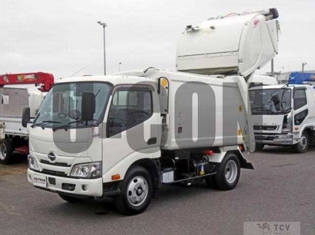2023 Hino Dutro