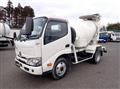 2023 Hino Dutro