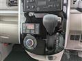 2017 Daihatsu Tanto