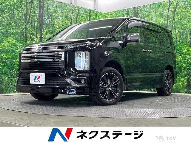 2019 Mitsubishi Delica D5