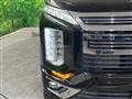2019 Mitsubishi Delica D5