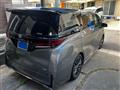 2025 Toyota Vellfire