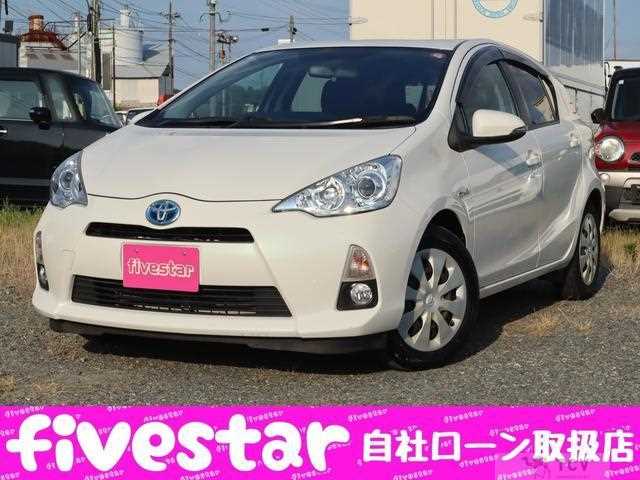 2013 Toyota AQUA