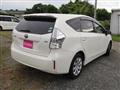 2013 Toyota PRIUS α
