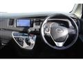 2013 Toyota Isis