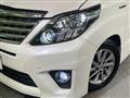 2013 Toyota Alphard Hybrid