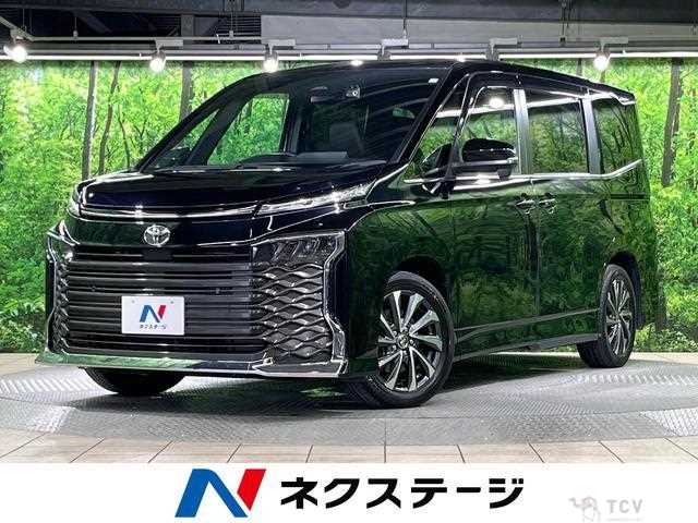 2023 Toyota Voxy