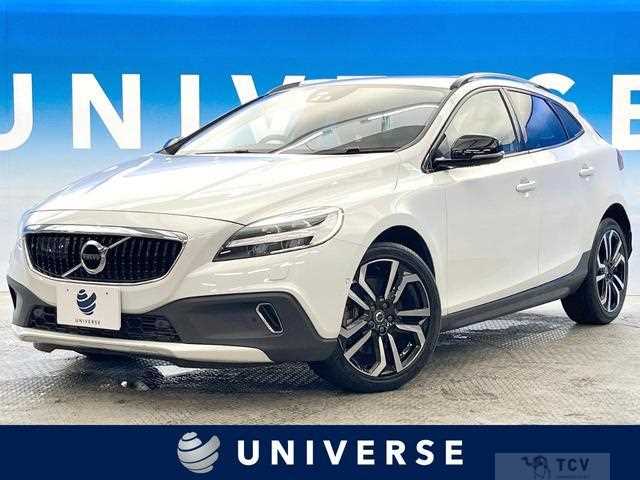 2017 Volvo V40