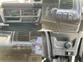 2005 Isuzu Elf Truck