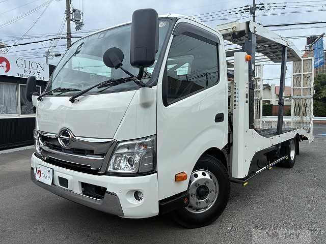 2023 Hino Dutro