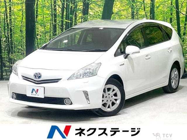 2013 Toyota PRIUS α