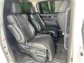 2017 Toyota Alphard Hybrid