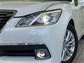 2013 Toyota Crown Hybrid