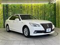2013 Toyota Crown Hybrid