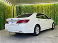 2013 Toyota Crown Hybrid