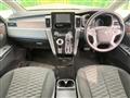 2019 Mitsubishi Delica D5