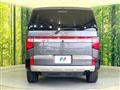 2021 Mitsubishi Delica D5