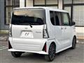 2022 Daihatsu Tanto