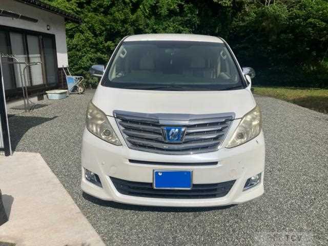2012 Toyota Alphard Hybrid