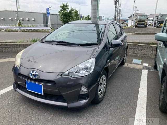 2012 Toyota AQUA
