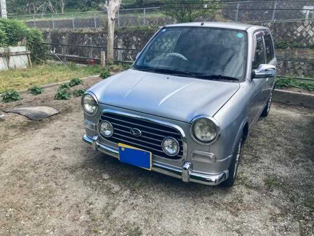 2003 Daihatsu Miragino