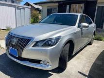 2017 Toyota Crown Majesta