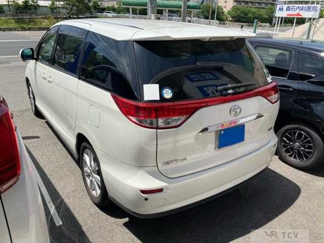 2009 Toyota Estima